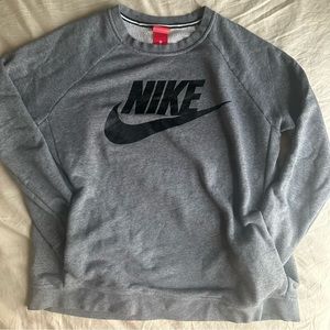 Nike Pullover
